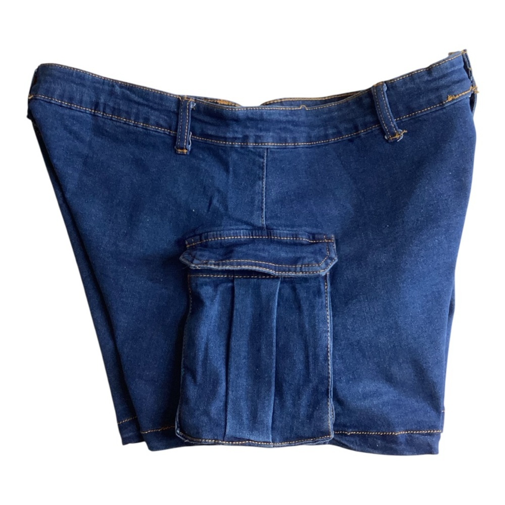 Plus Size Shorts Daisy Blue Cargo Shorts Size 2X Stretch Dark Wash - Picture 8 of 9